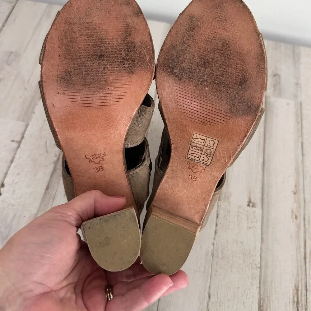 Free People Effie Booties Boots 38 7.5‎ Zipper Cut Out Trendy Summer Party Stone